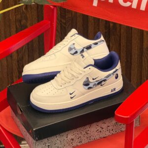 NIKE AIR FORCE 1