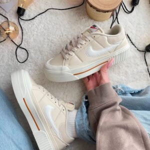 NIKE LEGAZY