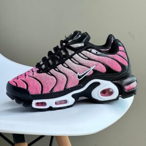 NIKE TN PLUS