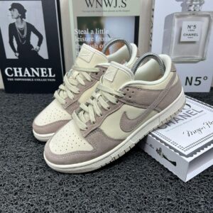 NIKE SB DUNK