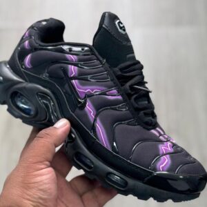 NIKE TN